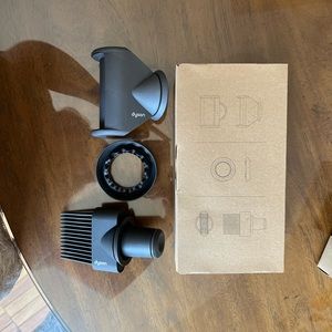 Dyson Supersonic Hairdryer Attachments NEW, gentle air, wide tooth comb, flyaway